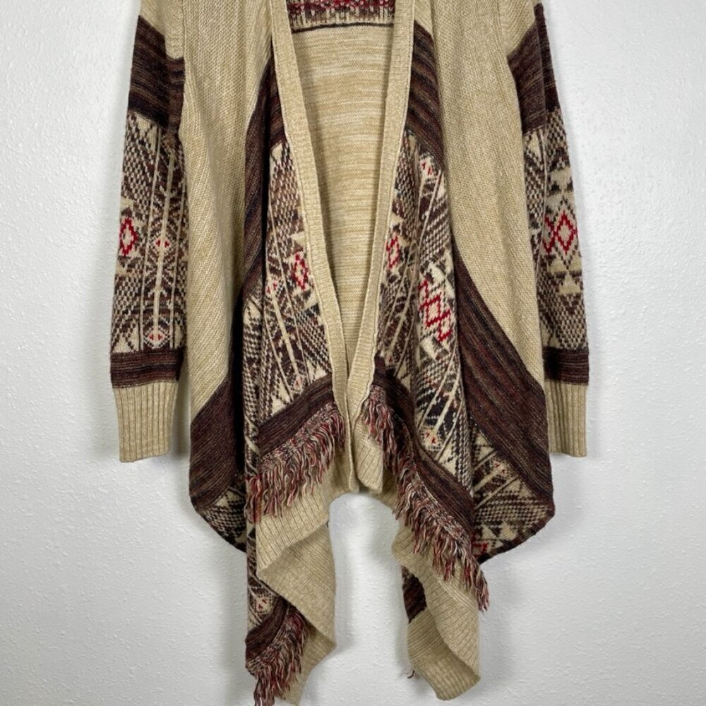 Target Knox Rose Boho Knit Fringe Neutral Poncho Cardigan Size: Medium - Picture 5 of 14